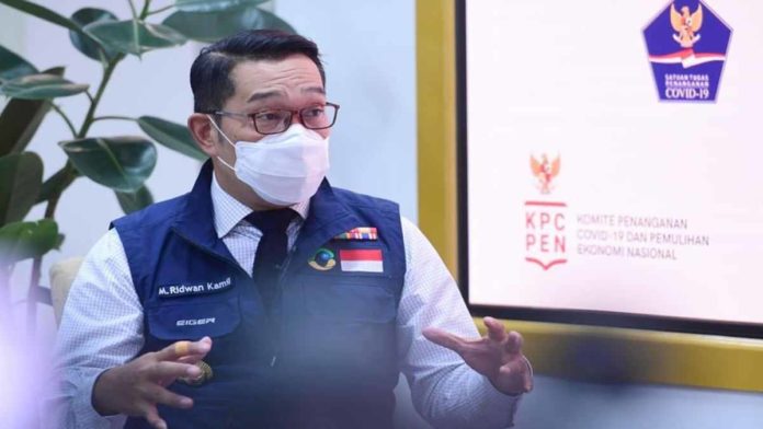 Ridwan Kamil Jadi Relawan