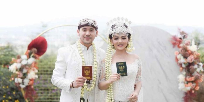 13. Fakta Danu Sofwan Suami Jenita Janet Seorang pengusaha