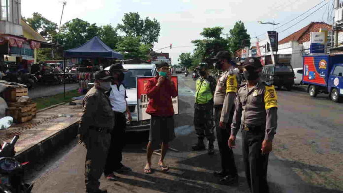 Cegah Covid-19, Warga Banjar Terus Diingatkan Soal Prokes 3M