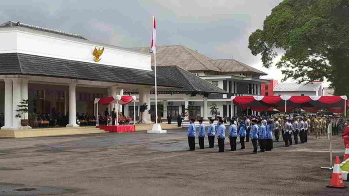 Hari Pahlawan, Bupati Ciamis Ajak Warga Berjuang Lawan Covid-19