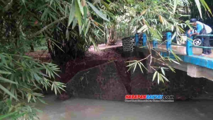 Jembatan Penghubung