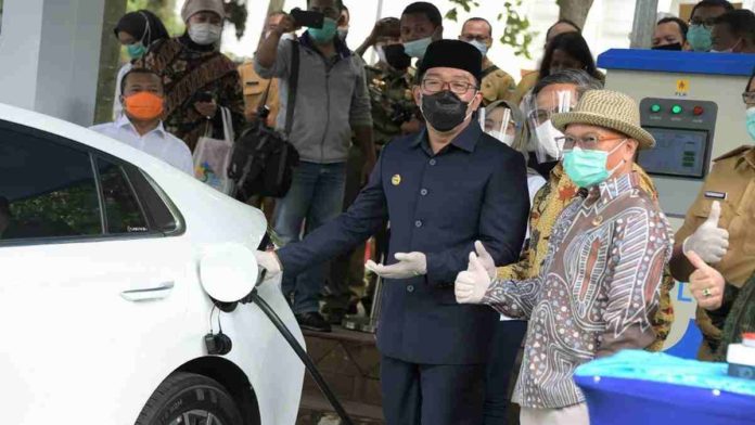 Pemprov Jabar Gunakan Mobil Listrik Untuk Kendaraan Dinas di 2021