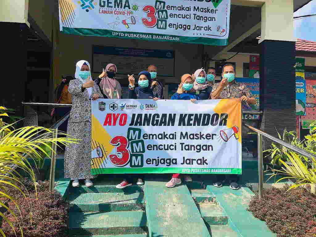 Puskesmas Banjarsari Ciamis Sosialisasi 3M di Pasar