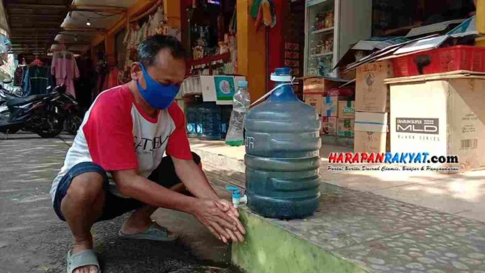 Warga Pasar Langensari Kota Banjar