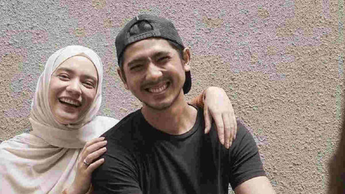 20. Istri Arya Saloka, Kisah Perjalanan Sebagai Mualaf Hingga Berhijab