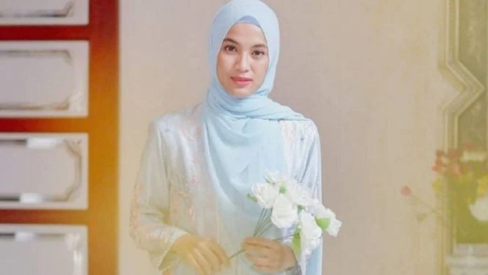 kakak Alyssa Soebandono pindah agama