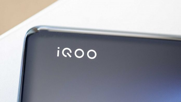 HP Vivo iQOO 7 Hadir dengan Pengisian Cepat 120W