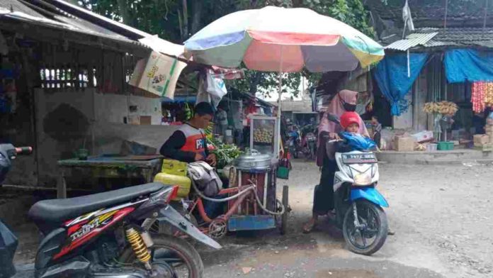 Kesadaran Warga Pasar Pananjung Pangandaran Taat Prokes Meningkat
