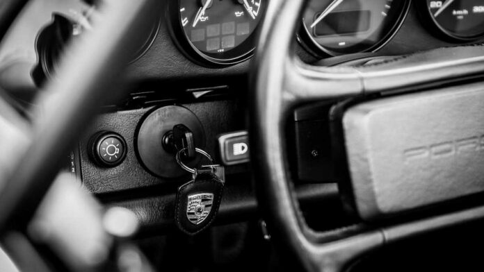 Kunci Mobil Tidak Bisa Dicabut, Berikut Penyebab dan Solusinya