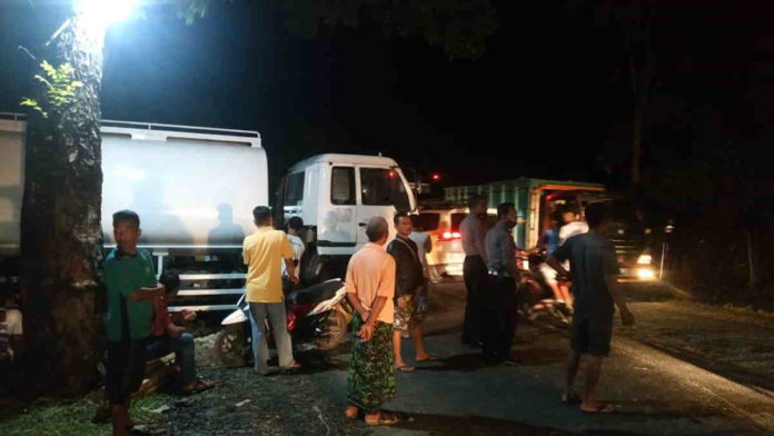 Mobil Pengangkut Bahan Gula Mogok di Banjarsari Ciamis Timbulkan Kemacetan