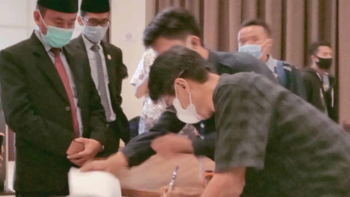 Pleno KPU Pangandaran, Paslon Jeje-Ujang Endin Unggul