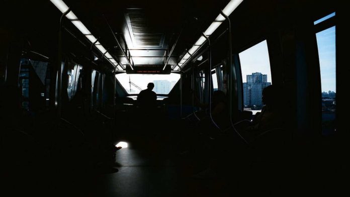 Sinopsis The Commuter, Aksi Teror di Gerbong Kereta Api