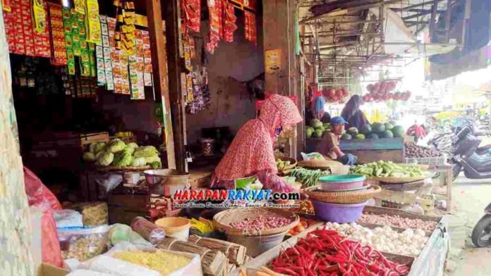 Harga Cabai di Pasar Banjarsari Ciamis Turun Drastis