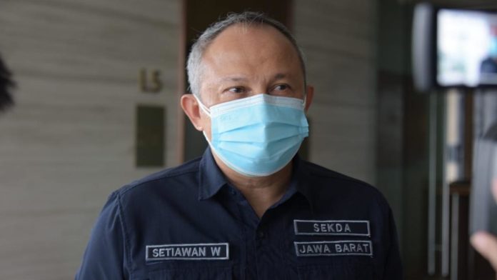 Kepatuhan pakai masker dan jaga jarak