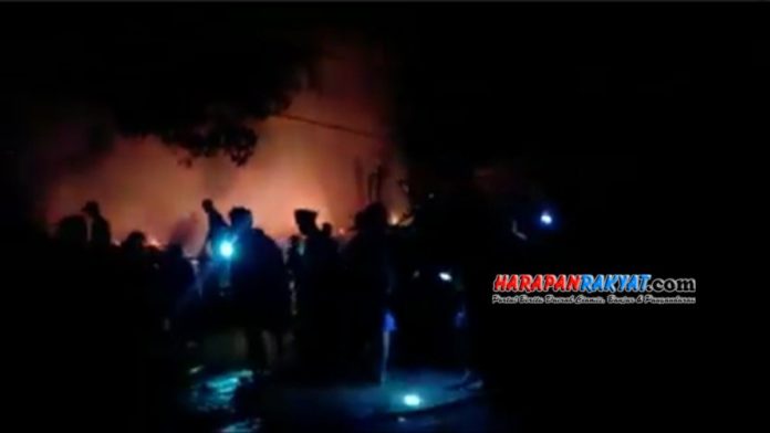 Rumah di Tasikmalaya terbakar