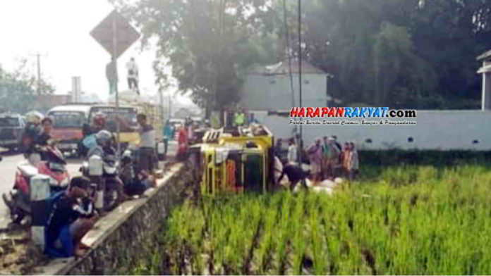 Laka Lantas Tunggal, Mobil Truk Terjun ke Sawah di Tasikmalaya