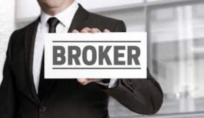 Membandingkan Broker Terbaik