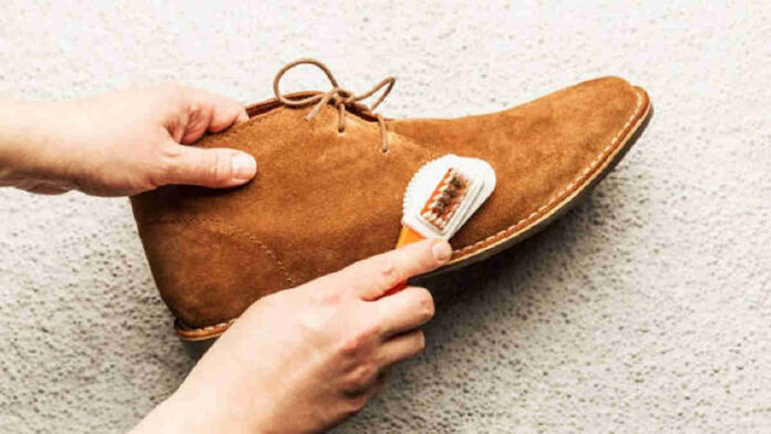 Membersihkan Sepatu Berbahan Suede