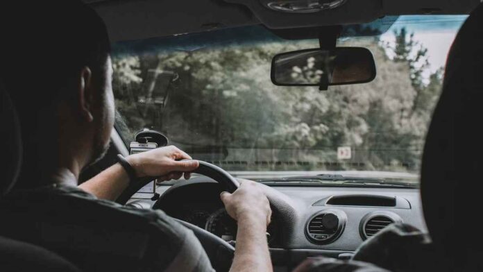 Mobil Paling Nyaman untuk Perjalanan Jauh