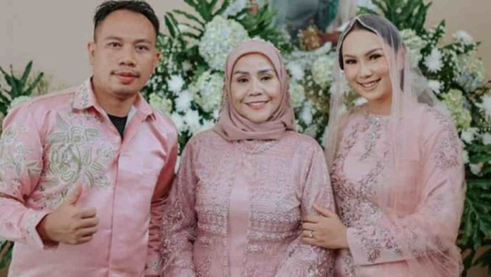 Penyebab Vicky Prasetyo Batal Nikah