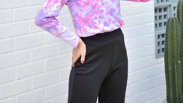 Baju Tie Dye Lengan Panjang, Padukan dengan Bawahan Sesuai Pilihan