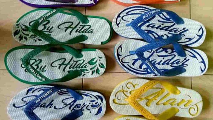 Sandal Jepit Ukir, Hadir dengan Berbagai Rekomendasi Menarik