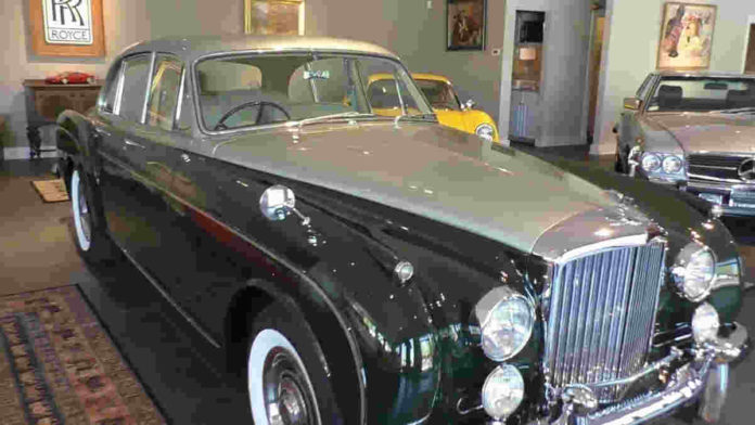 Bentley S2 Continental Flying Spur Klasik Menjadi Mobil Listrik Modern