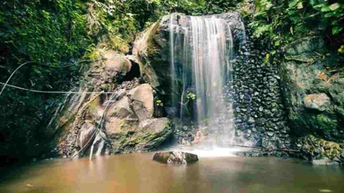 Curug Sidomba Kuningan