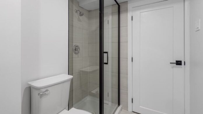 Desain Kamar Mandi Shower Minimalis