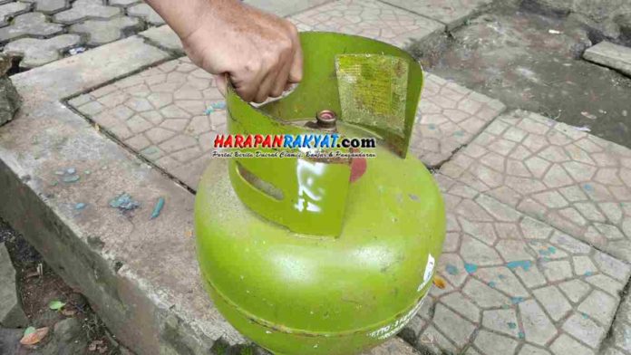 Pedagang Kopi Pinggir Jalan di Ciamis Keluhkan Gas 3 Kg Langka