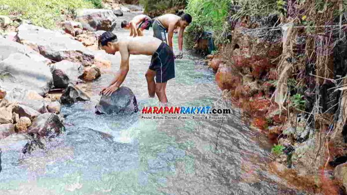 Pemuda Tasikmalaya Sulap Sungai Jadi Tempat Body Rafting