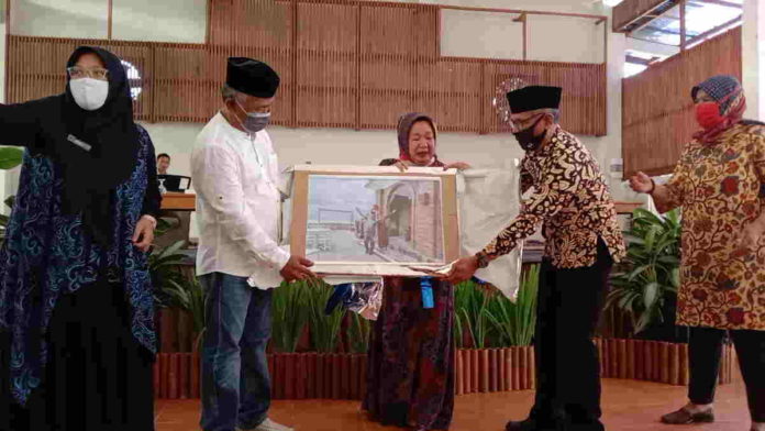Purnatugas, Dunia Pendidikan Pangandaran Kehilangan Figur H Surman