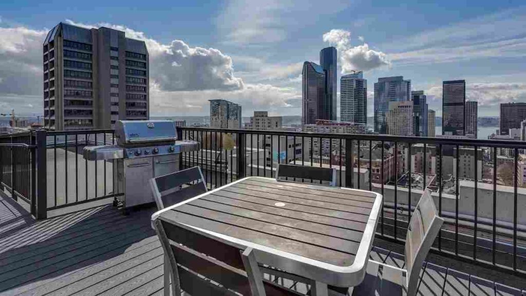 Rooftop Rumah Minimalis