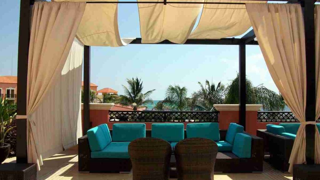 Rooftop Rumah Minimalis