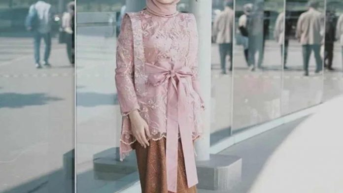 Kebaya Wisuda Simpel dan Elegan Berhijab dan Non Hijab 2021