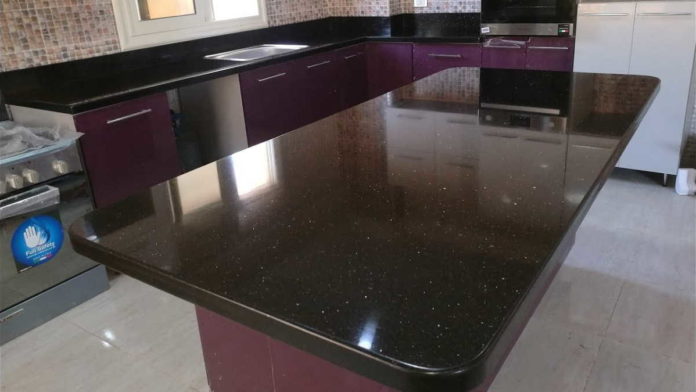 Granit Lantai Dapur yang Tidak Licin