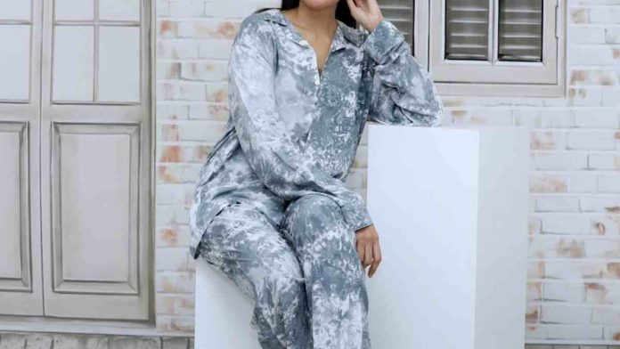 Baju Tidur Tie Dye Lengan Panjang, Ketahui Motif dan Proses Pencucian
