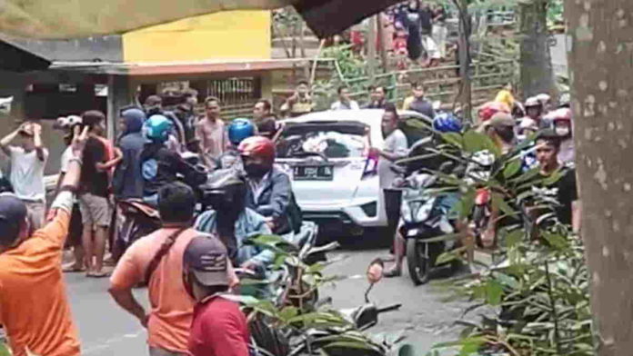 Di Tasikmalaya, Debt Collector Dihajar Massa, Ini Penjelasan Polisi