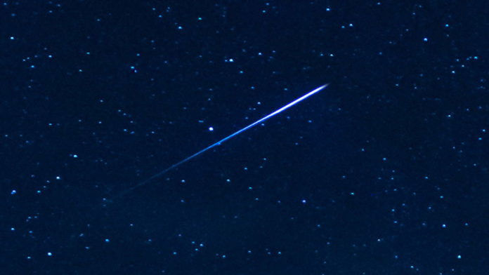 Hujan Meteor Pi Puppid Warnai Langit Pertengahan April