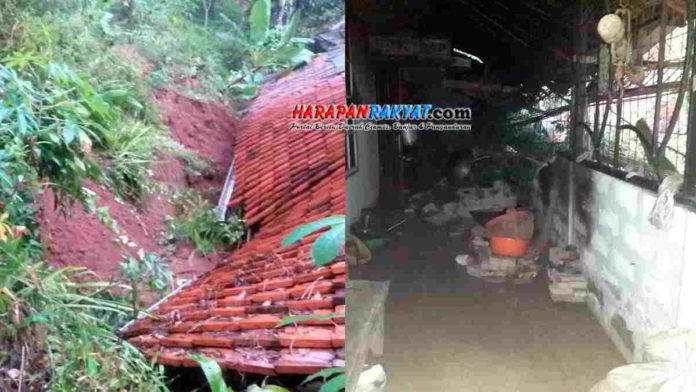 Material Tanah Longsor Rusak Rumah Warga Mekarsari Ciamis