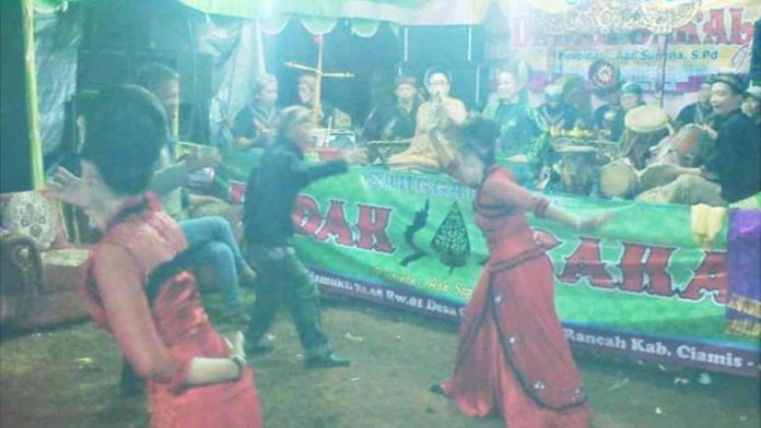 Sejarah Ronggeng Gunung Pangandaran