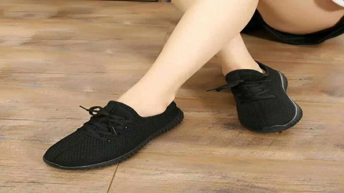 Sepatu Kets Hitam Wanita dan Cara Memilihnya untuk Semua Kegiatan