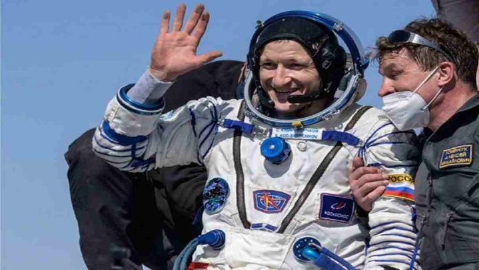 Soyuz MS-17 Kembali ke Bumi