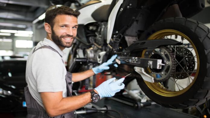 Gear Depan Motor Goyang, Pahami Penyebab dan Solusinya