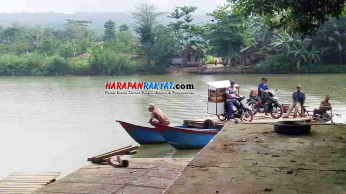 Hindari Razia di Lakbok Ciamis, Akses Mudik Lewat Sungai Jadi Solusi