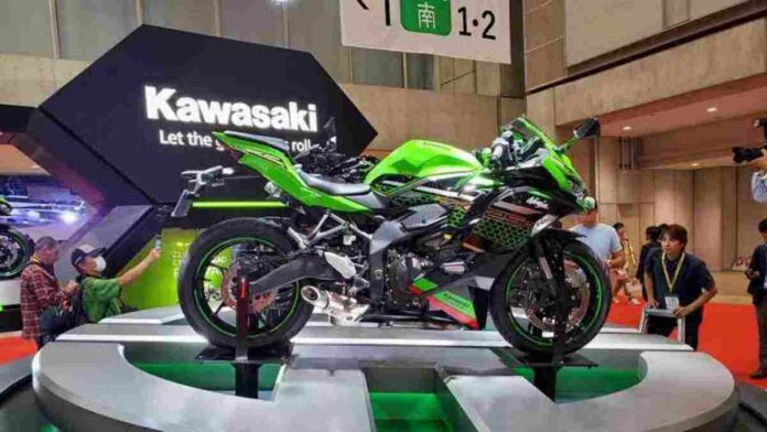 Kawasaki Ninja ZX 4R, Akan Hadir Lebih Powerfull