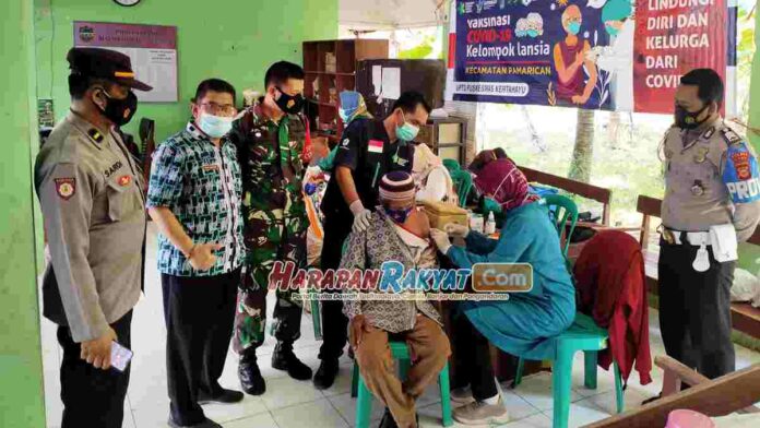 Puluhan Lansia di Desa Sukajadi Ciamis Terima Vaksin Tahap Pertama