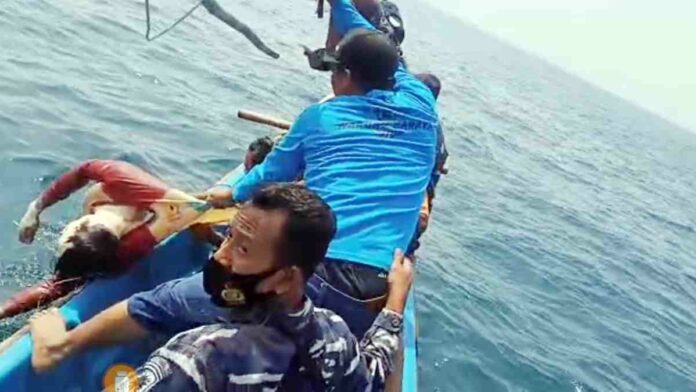 2 Nelayan Korban Perahu Terbalik di Pangandaran Berhasil Ditemukan