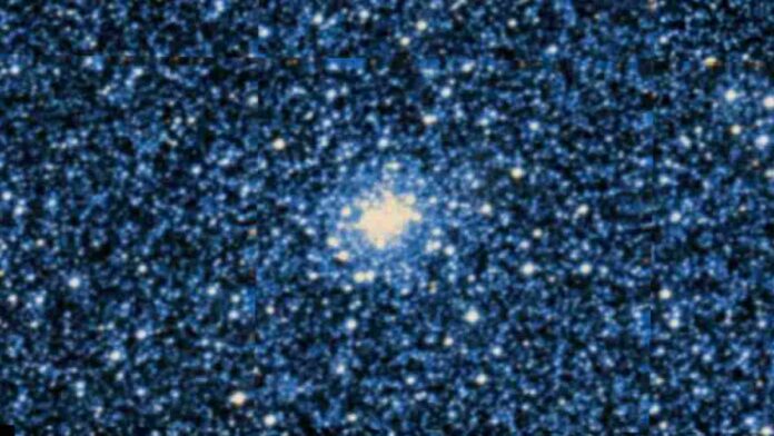 Cluster Terbuka NGC 330, Hamburan Bintang di Awan Magellan Kecil