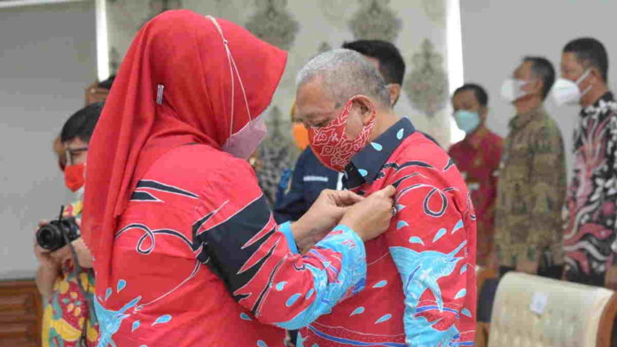Dekranasda Pangandaran Bantu Kembangkan Produk Pengrajin